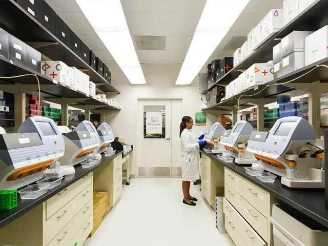 Extended team for Healthcare Product Development