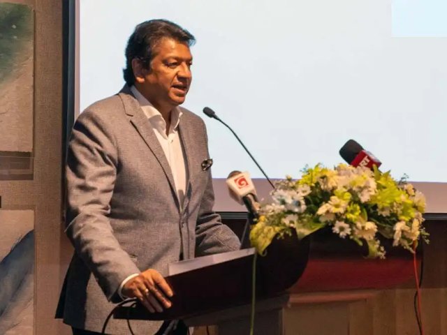 the-sunday-morning-interview-with-mano