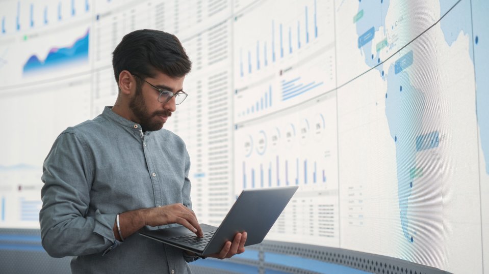 99x_Blog_What-is-data-science-and-why-is-it-critical-for-business-growth3